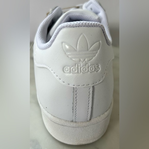 BRAND NEW Classic adidas Superstar Footwear Triple White - Size 12.0 US RUN DMC - Picture 6 of 10
